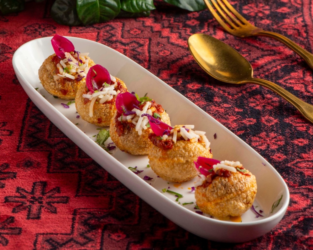 Chicken Tikka Pani Puri